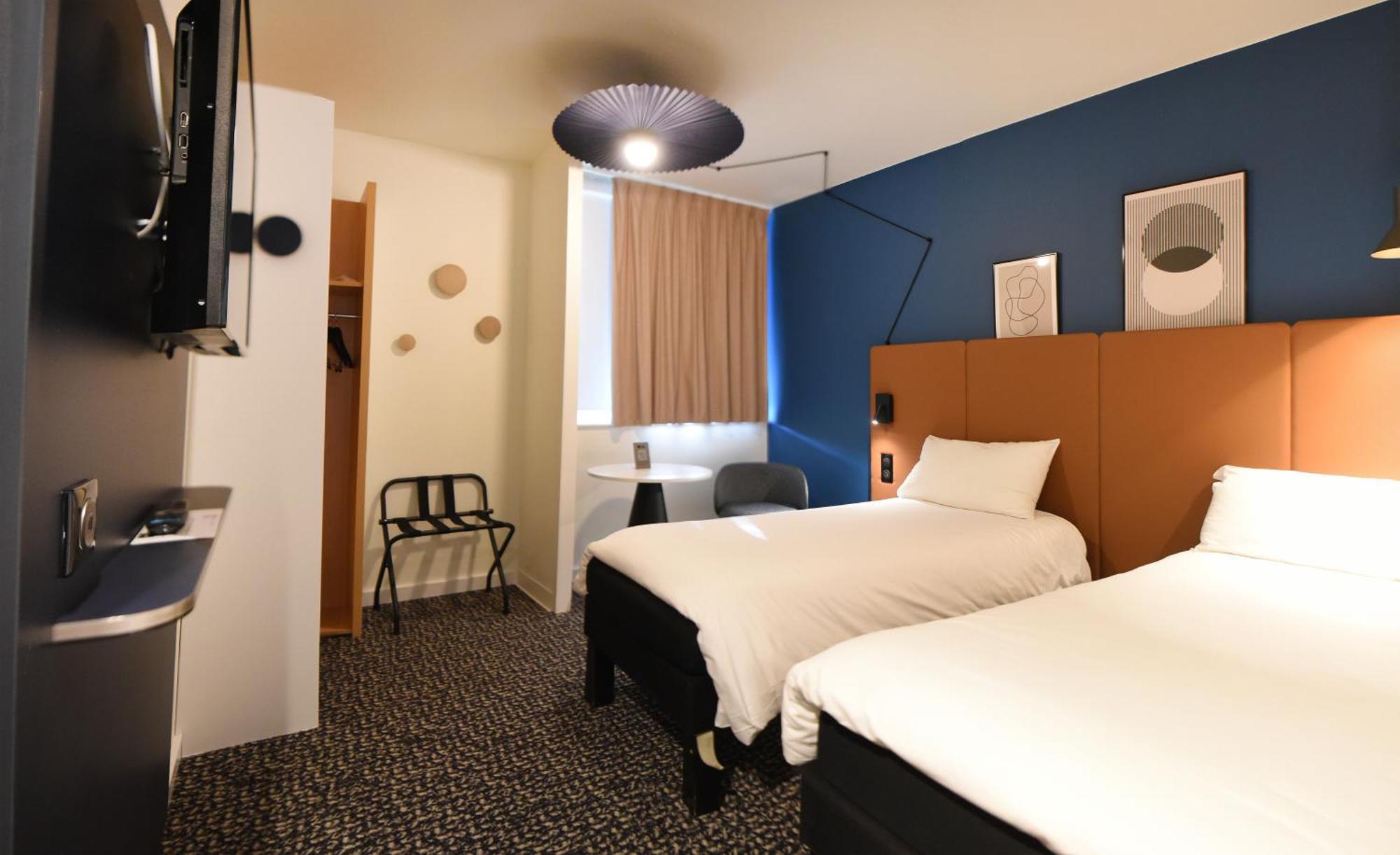 Hotel Ibis Laval Le Relais D'Armor Changé Exterior foto