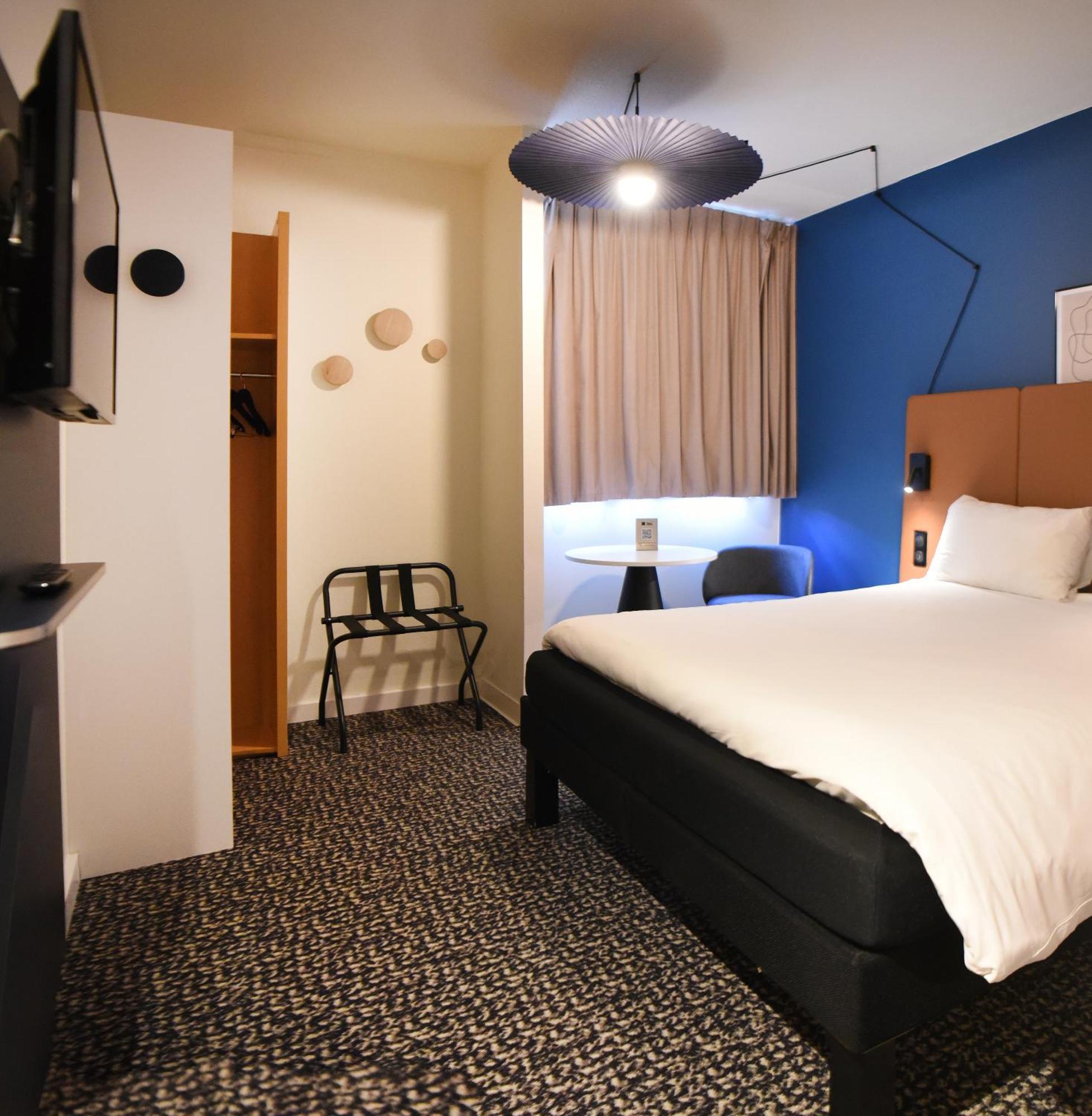Hotel Ibis Laval Le Relais D'Armor Changé Exterior foto